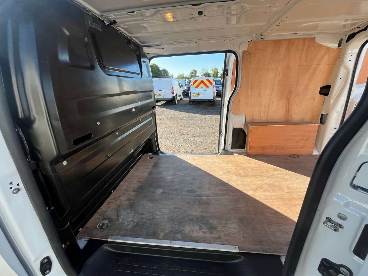 2024 VAUXHALL VIVARO 2024 VAUXHALL VIVARO