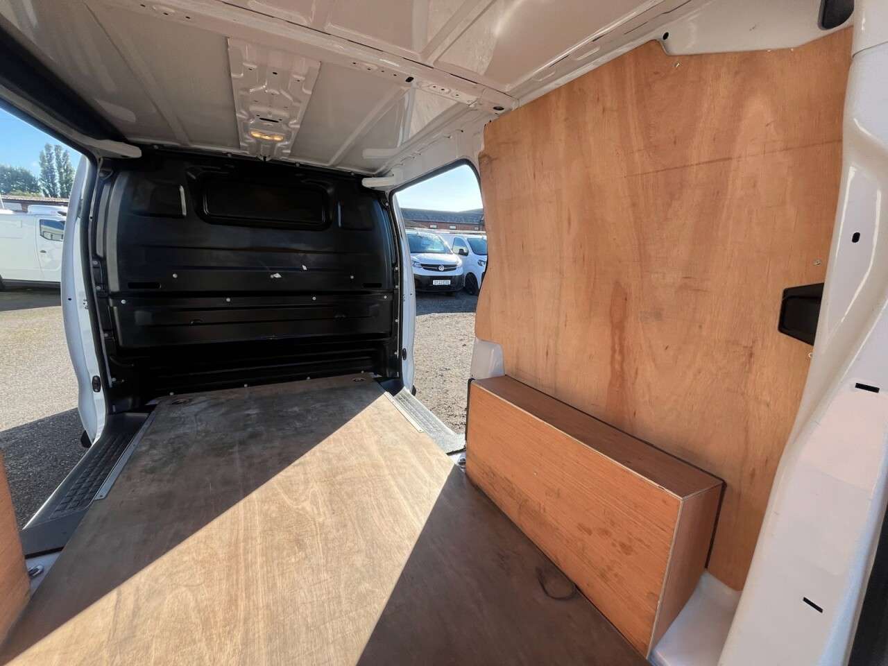 2024 VAUXHALL VIVARO 2024 VAUXHALL VIVARO