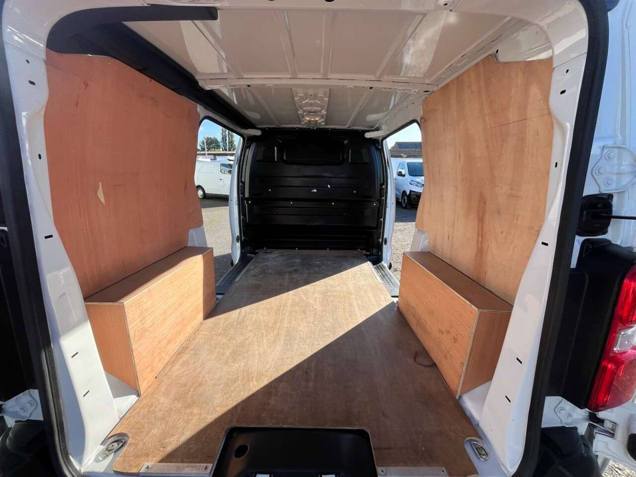 2024 VAUXHALL VIVARO 2024 VAUXHALL VIVARO