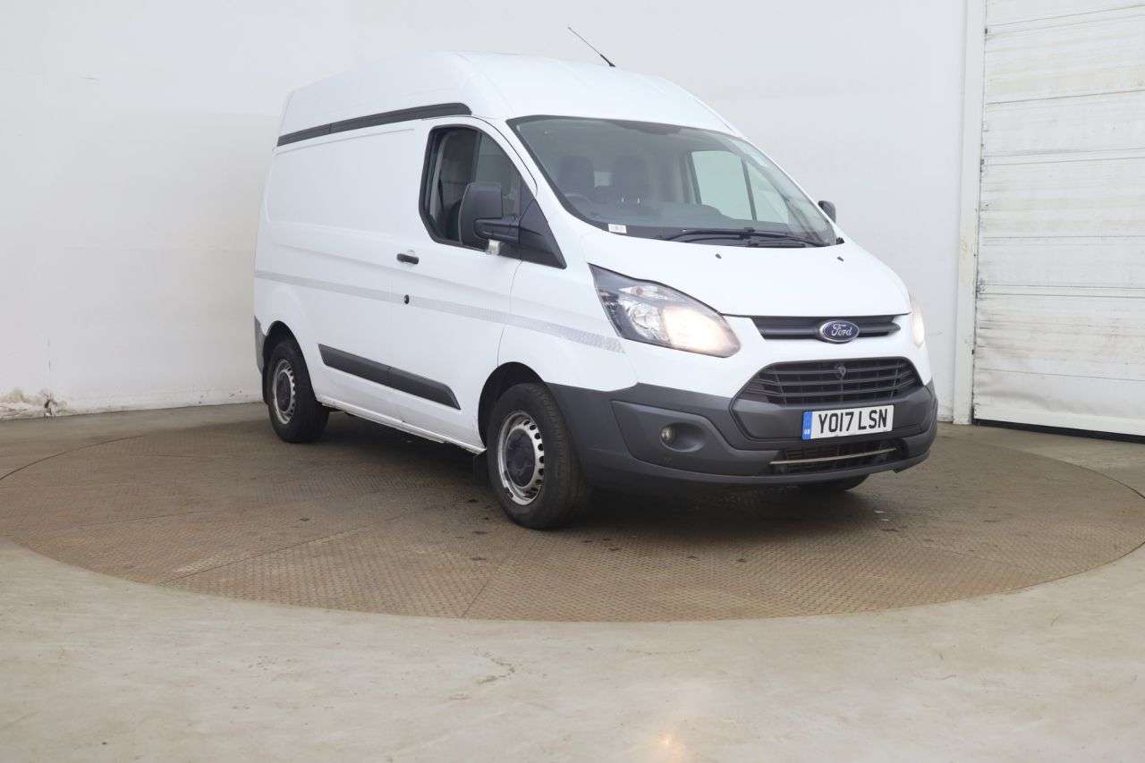 A 2017 FORD TRANSIT CUSTOM 2.0 TDCi 290 Panel Van 5dr Diesel Manual L1 H2 (164 g/km, 104 bhp) A 2017 FORD TRANSIT CUSTOM 2.0 TDCi 290 Panel Van 5dr Diesel Manual L1 H2 (164 g/km, 104 bhp)