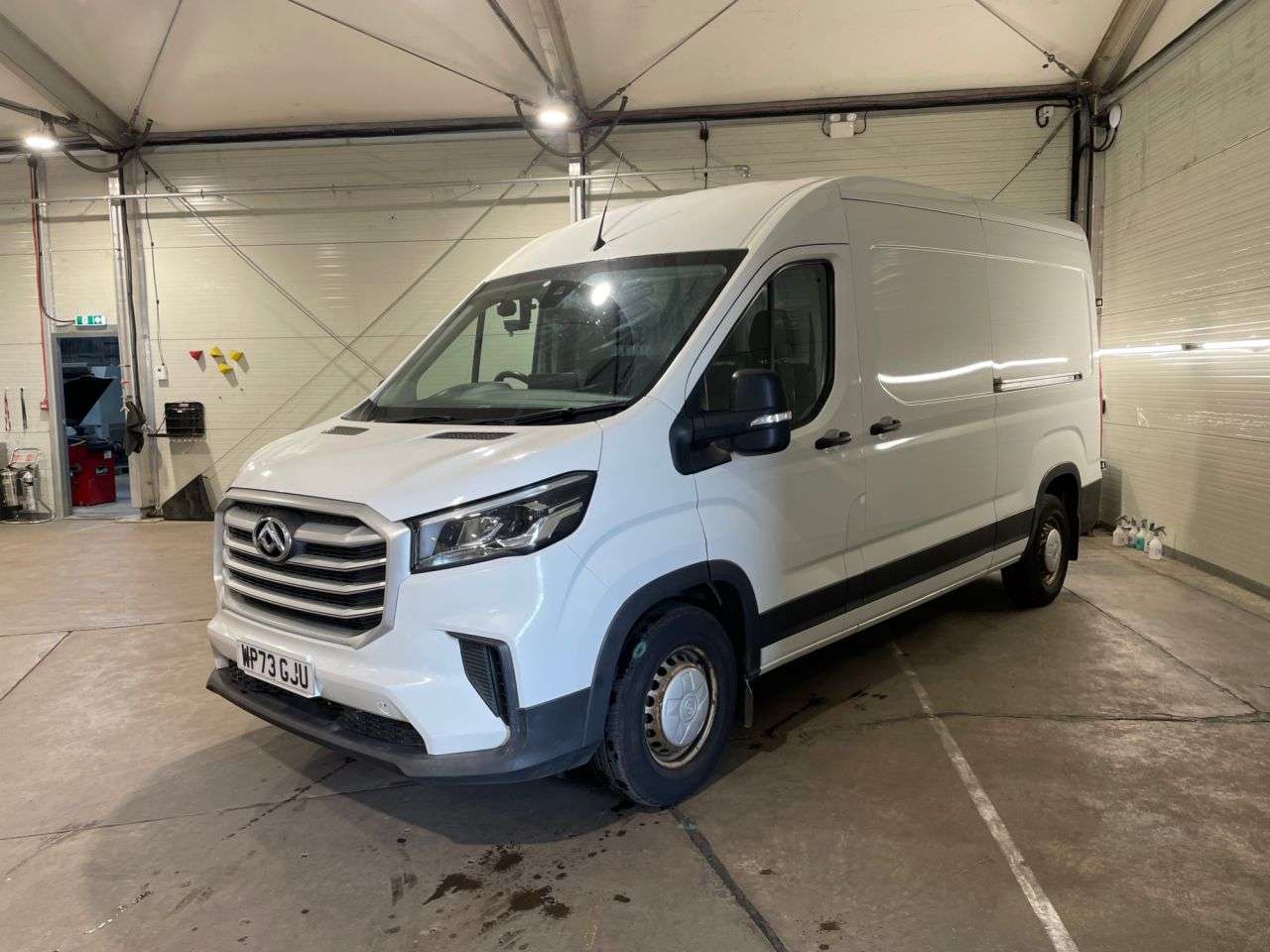 A 2023 MAXUS DELIVER 9 2.0 D20 Panel Van 5dr Diesel Manual FWD L3 H2 Euro 6 (s/s) (163 ps) A 2023 MAXUS DELIVER 9 2.0 D20 Panel Van 5dr Diesel Manual FWD L3 H2 Euro 6 (s/s) (163 ps)