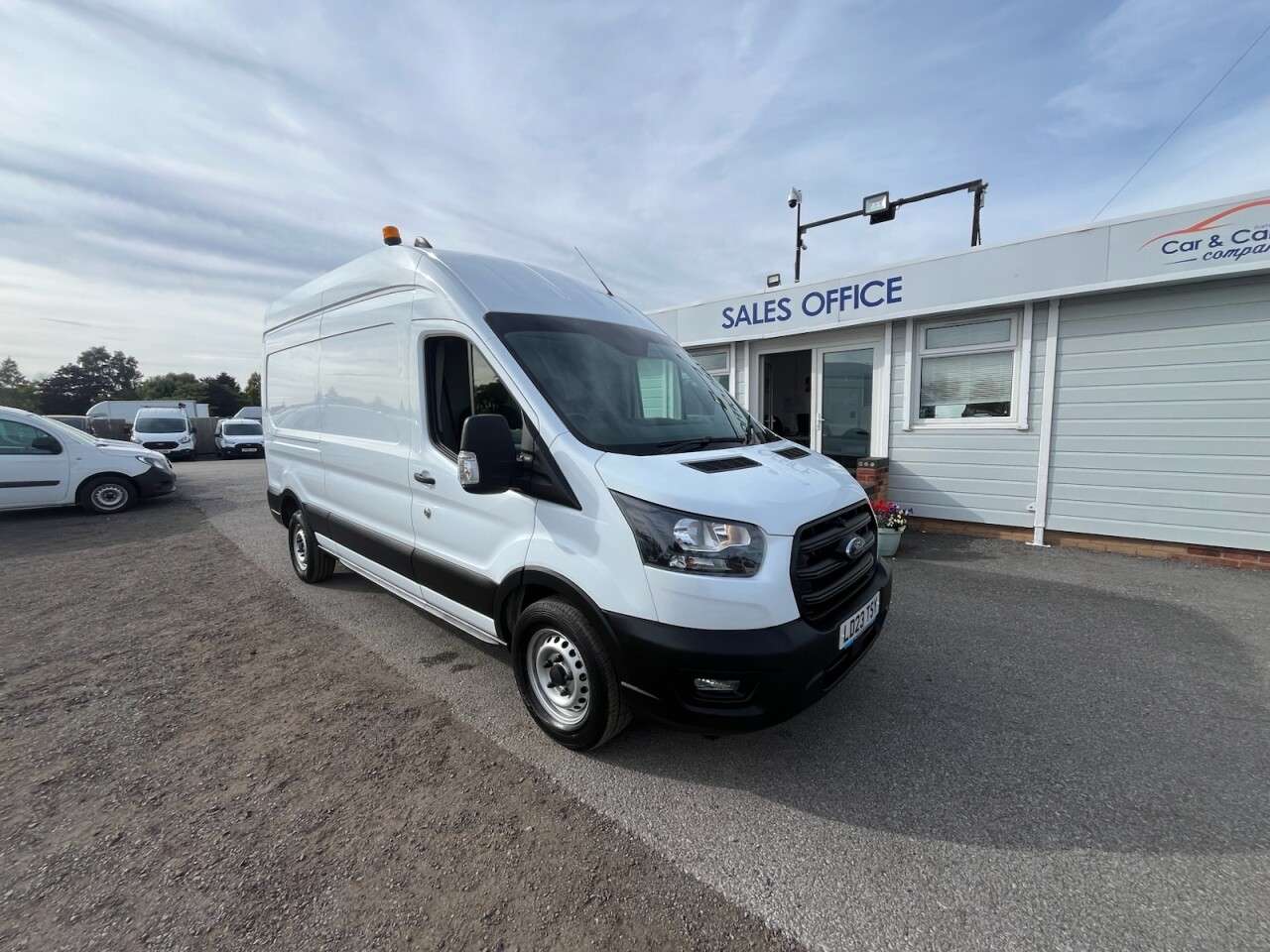 A 2023 FORD TRANSIT 2.0 350 EcoBlue Leader Panel Van 5dr Diesel Manual FWD L3 H3 Euro 6 (s/s) ( A 2023 FORD TRANSIT 2.0 350 EcoBlue Leader Panel Van 5dr Diesel Manual FWD L3 H3 Euro 6 (s/s) (
