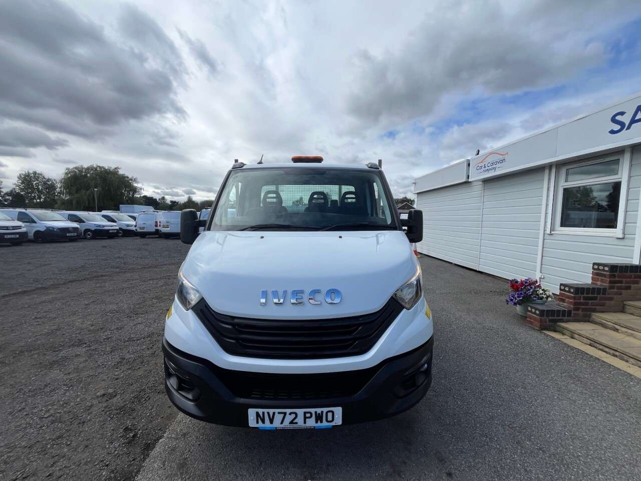 A 2023 IVECO DAILY 2.3D HPI 14V 35S 3450 Dropside 2dr Diesel Manual L2 Euro 6 (s/s) (136 ps) * A 2023 IVECO DAILY 2.3D HPI 14V 35S 3450 Dropside 2dr Diesel Manual L2 Euro 6 (s/s) (136 ps) *