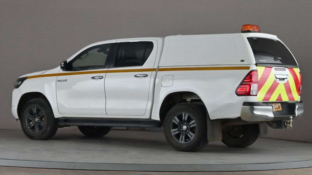 2023 TOYOTA HI-LUX 2023 TOYOTA HI-LUX