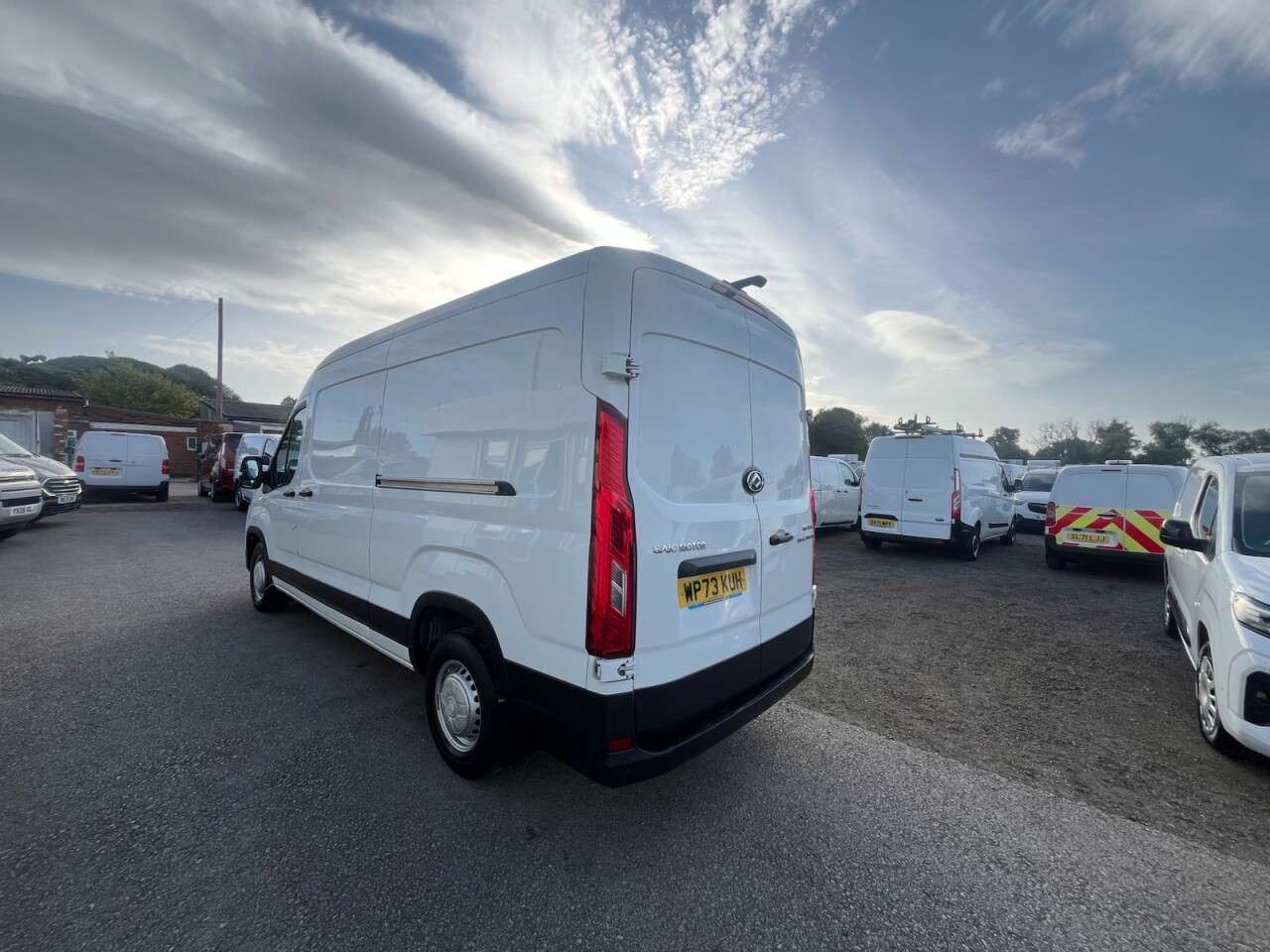 2023 MAXUS DELIVER 9 2023 MAXUS DELIVER 9