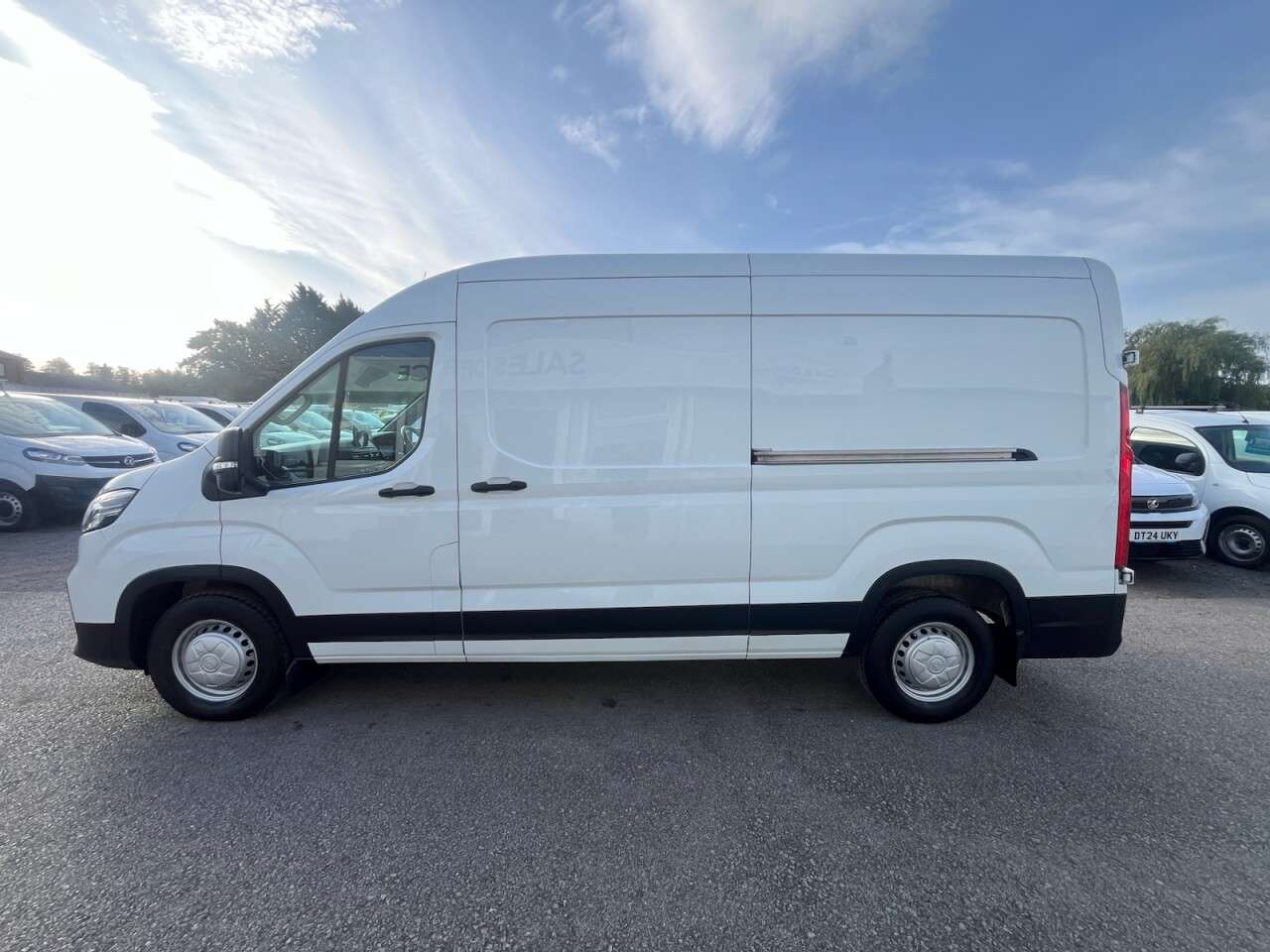2023 MAXUS DELIVER 9 2023 MAXUS DELIVER 9