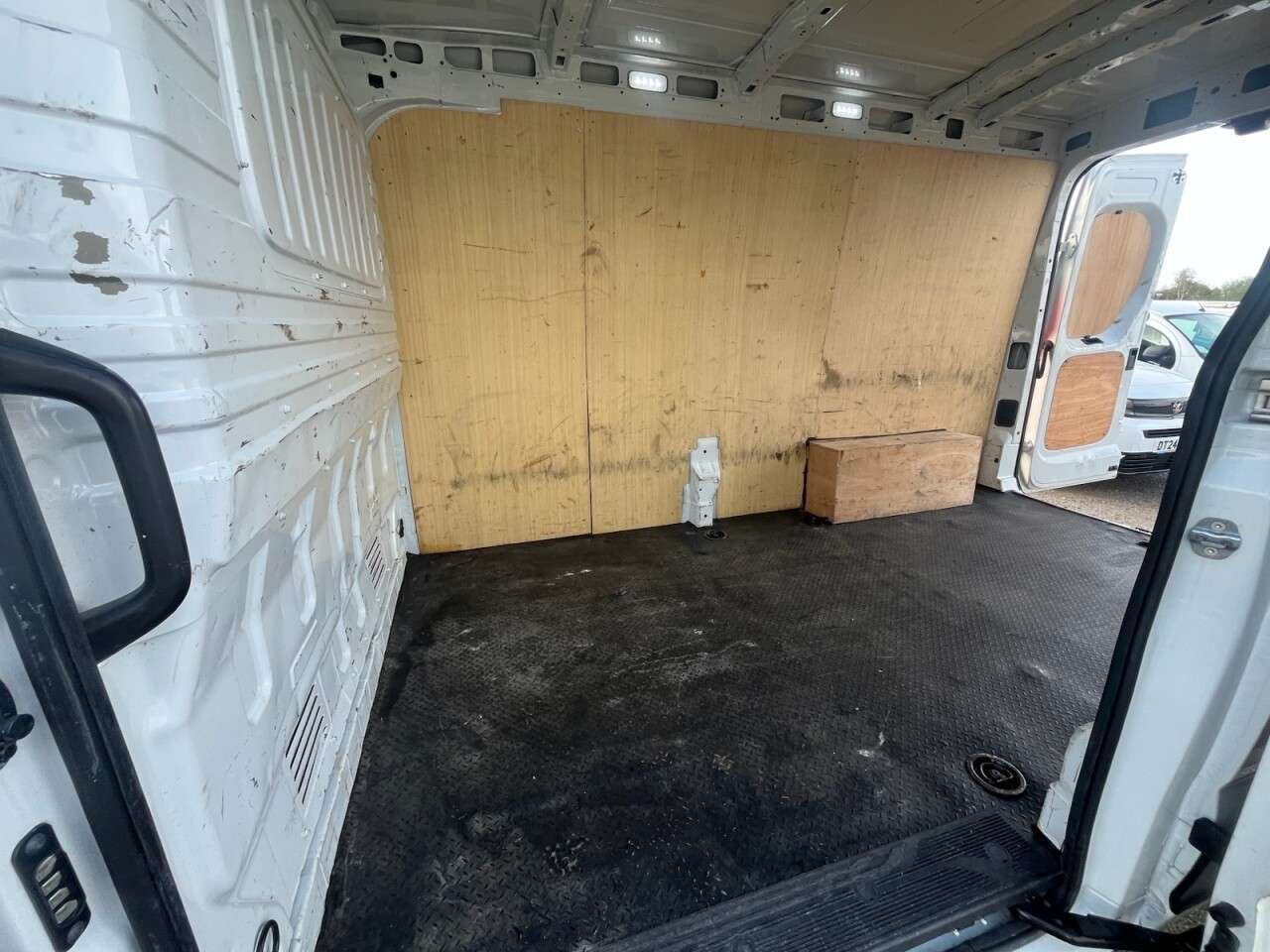 2023 MAXUS DELIVER 9 2023 MAXUS DELIVER 9