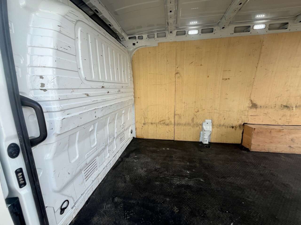2023 MAXUS DELIVER 9 2023 MAXUS DELIVER 9