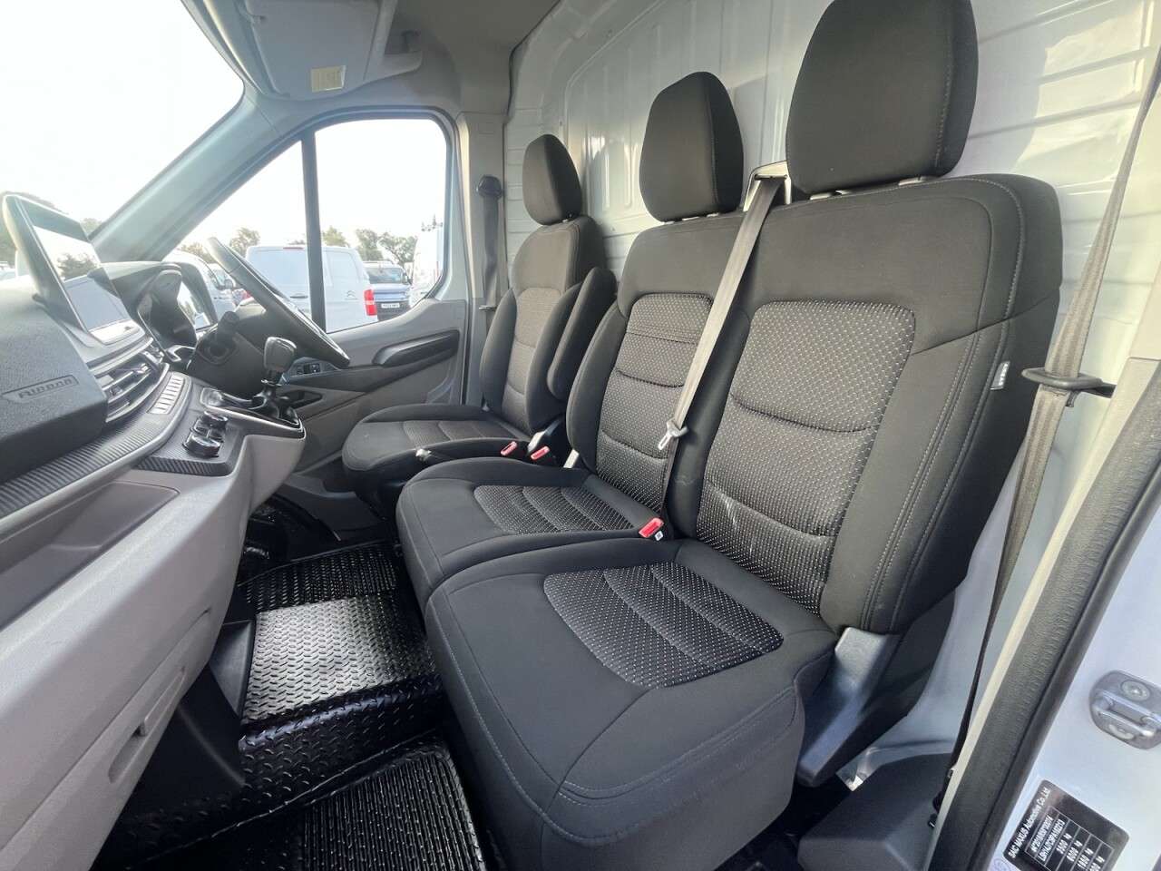2023 MAXUS DELIVER 9 2023 MAXUS DELIVER 9