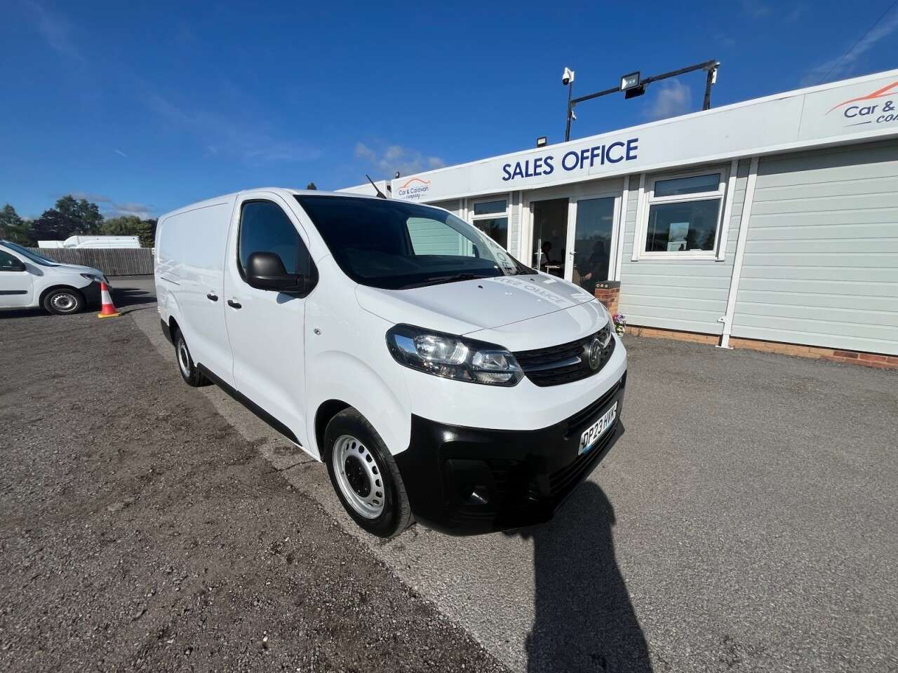 A 2023 VAUXHALL VIVARO 1.5 Turbo D 2900 Prime Panel Van 6dr Diesel Manual L2 H1 Euro 6 (s/s) (100 A 2023 VAUXHALL VIVARO 1.5 Turbo D 2900 Prime Panel Van 6dr Diesel Manual L2 H1 Euro 6 (s/s) (100