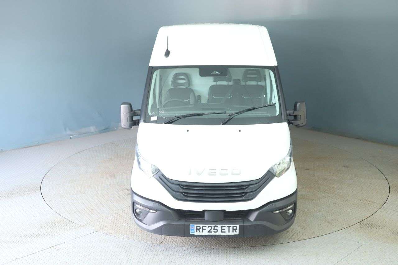 A 2025 IVECO DAILY 2.3D HPI 14V 35S 3000 Panel Van 5dr Diesel Manual SWB H1 Euro 6 (s/s) (136 A 2025 IVECO DAILY 2.3D HPI 14V 35S 3000 Panel Van 5dr Diesel Manual SWB H1 Euro 6 (s/s) (136