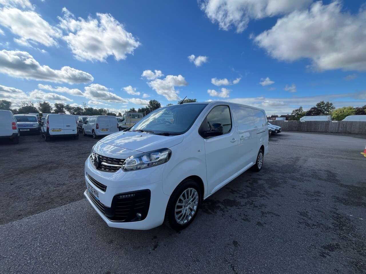 2023 VAUXHALL VIVARO 2023 VAUXHALL VIVARO