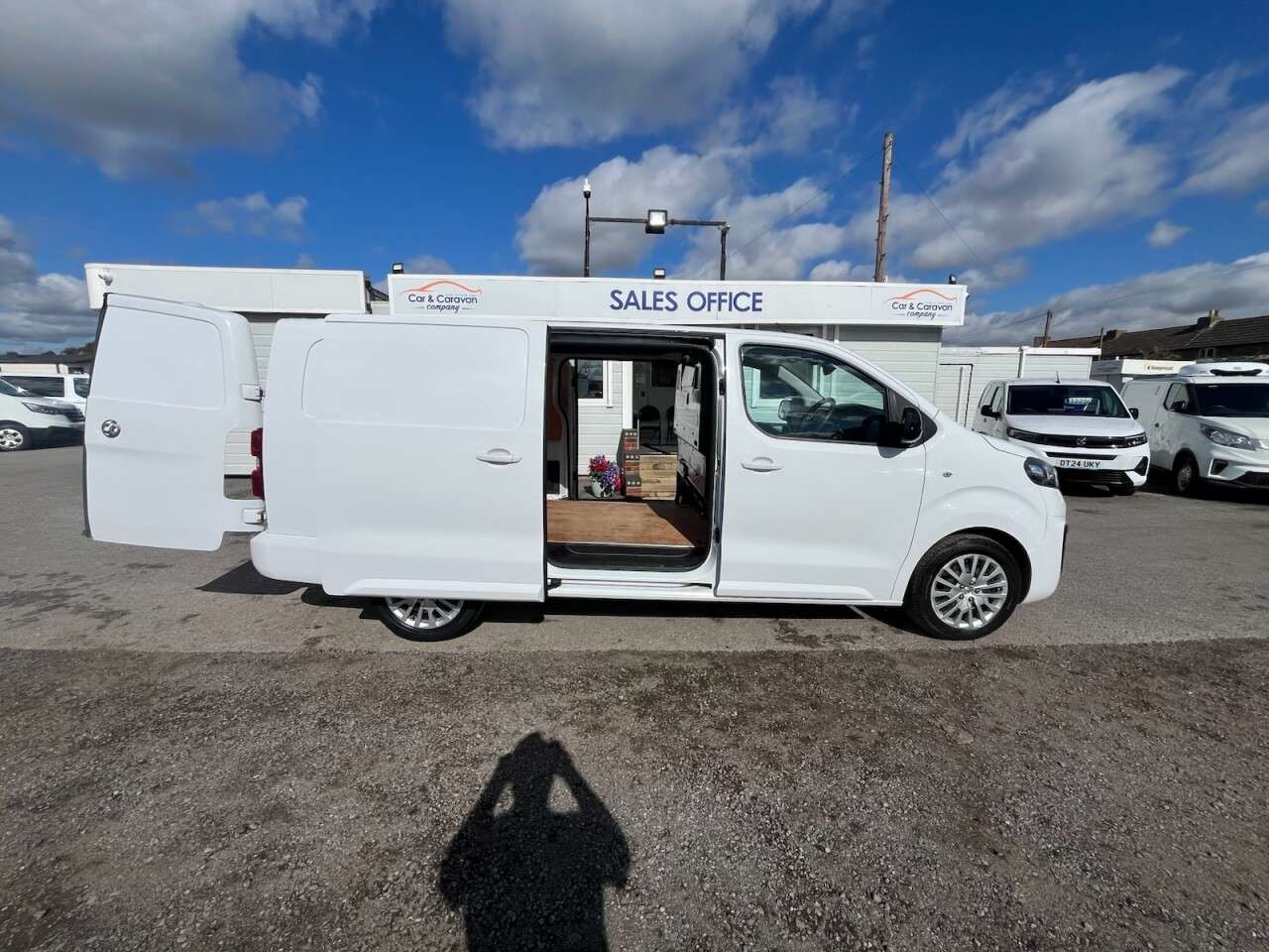 2023 VAUXHALL VIVARO 2023 VAUXHALL VIVARO