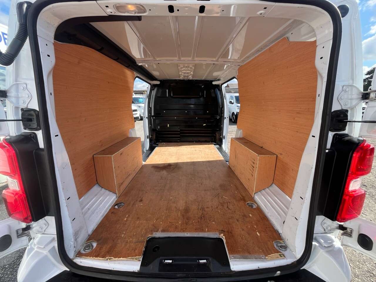 2023 VAUXHALL VIVARO 2023 VAUXHALL VIVARO