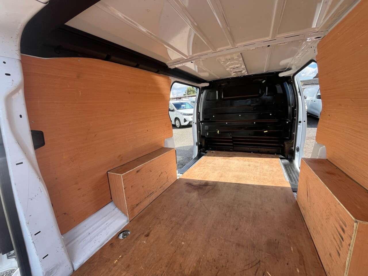 2023 VAUXHALL VIVARO 2023 VAUXHALL VIVARO