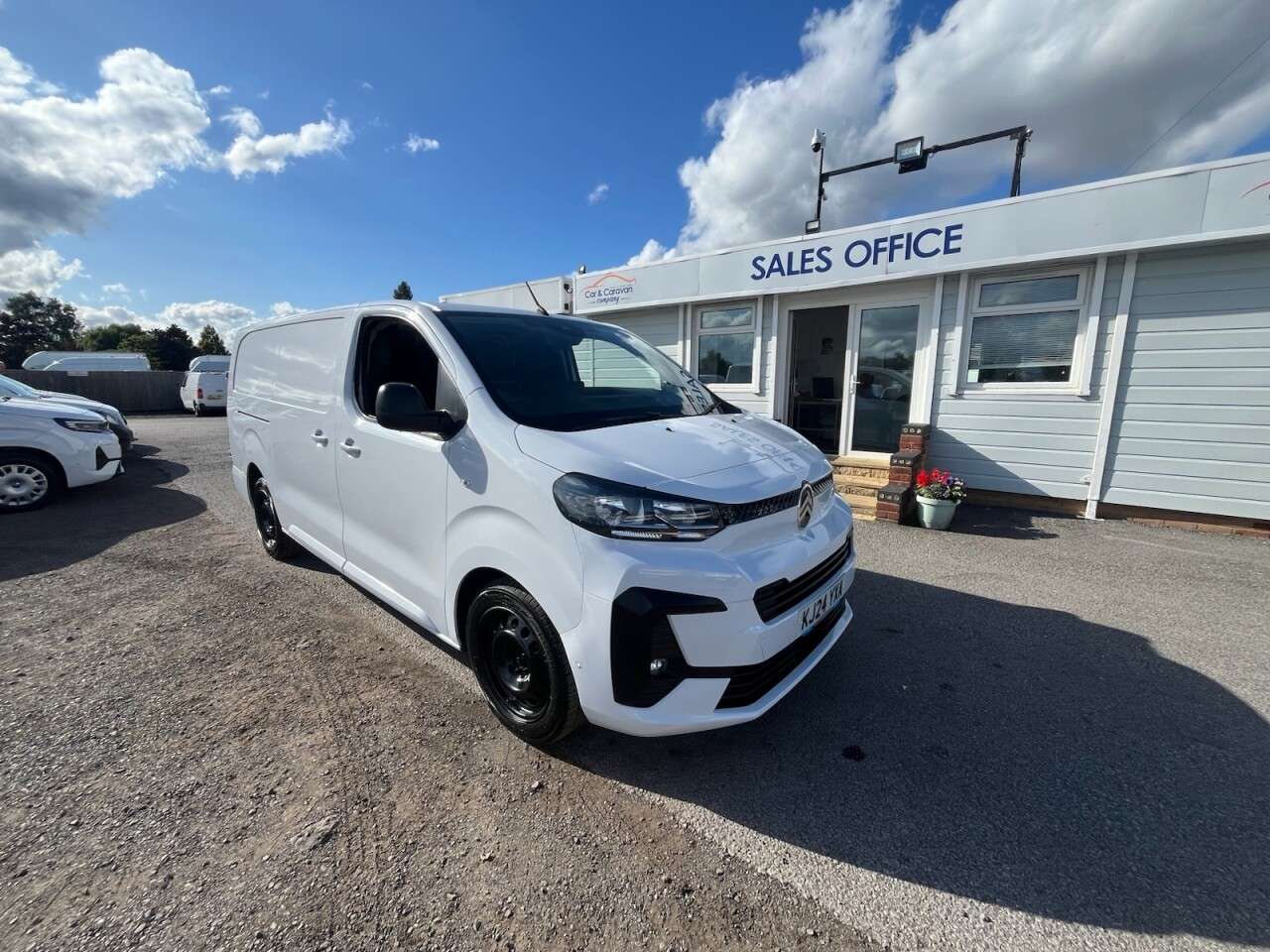 A 2024 CITROEN DISPATCH 1.5 BlueHDi Driver XL Panel Van 6dr Diesel Manual LWB Euro 6 (s/s) (120 ps) A 2024 CITROEN DISPATCH 1.5 BlueHDi Driver XL Panel Van 6dr Diesel Manual LWB Euro 6 (s/s) (120 ps)