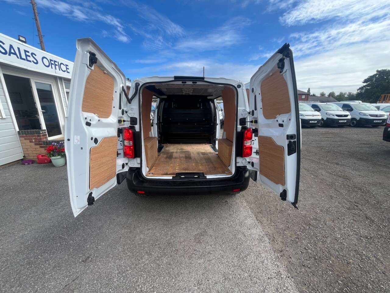 2023 PEUGEOT EXPERT 2023 PEUGEOT EXPERT
