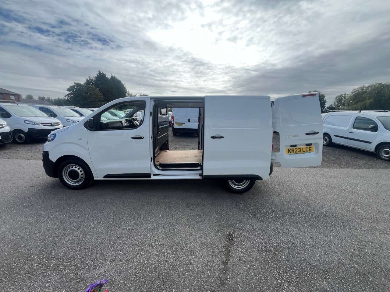 2023 PEUGEOT EXPERT 2023 PEUGEOT EXPERT