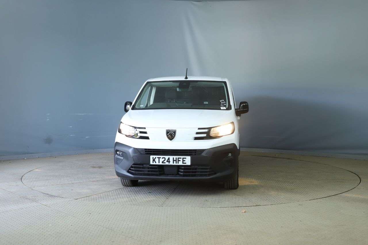A 2024 PEUGEOT PARTNER 1.5 BlueHDi 950 Asphalt Long Panel Van 6dr Diesel Manual LWB Euro 6 (s/s) ( A 2024 PEUGEOT PARTNER 1.5 BlueHDi 950 Asphalt Long Panel Van 6dr Diesel Manual LWB Euro 6 (s/s) (
