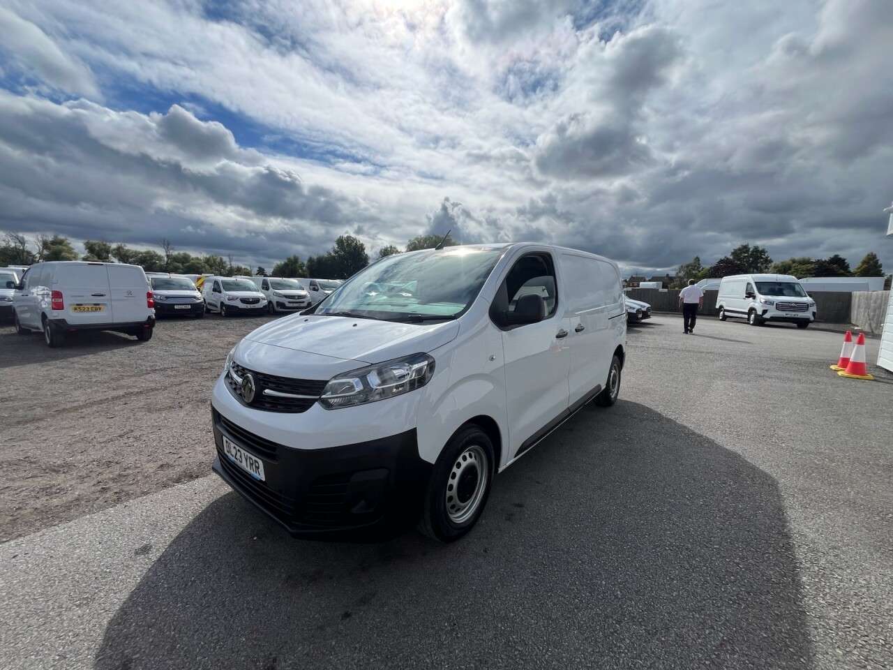 2023 VAUXHALL VIVARO 2023 VAUXHALL VIVARO