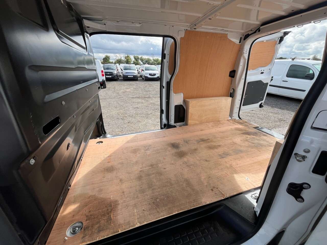 2023 VAUXHALL VIVARO 2023 VAUXHALL VIVARO