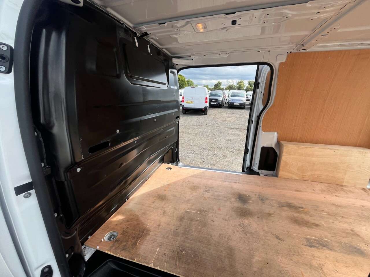 2023 VAUXHALL VIVARO 2023 VAUXHALL VIVARO