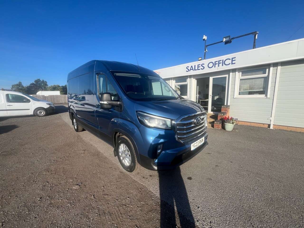 A 2023 MAXUS DELIVER 9 2.0 D20 LUX Panel Van 5dr Diesel Manual FWD L3 H2 Euro 6 (s/s) (163 ps) * F A 2023 MAXUS DELIVER 9 2.0 D20 LUX Panel Van 5dr Diesel Manual FWD L3 H2 Euro 6 (s/s) (163 ps) * F