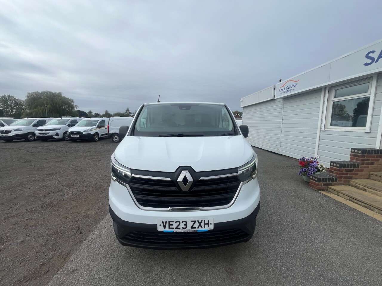 A 2023 RENAULT TRAFIC 2.0 dCi Blue LL30 Start Panel Van 5dr Diesel Manual L2 H1 Euro 6 (s/s) (130 A 2023 RENAULT TRAFIC 2.0 dCi Blue LL30 Start Panel Van 5dr Diesel Manual L2 H1 Euro 6 (s/s) (130