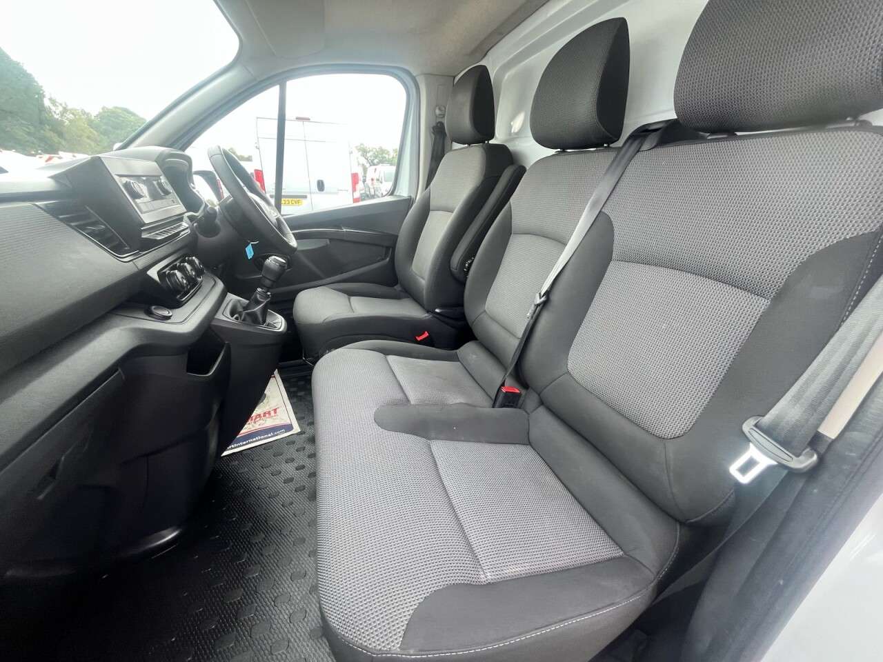 2023 RENAULT TRAFIC 2023 RENAULT TRAFIC