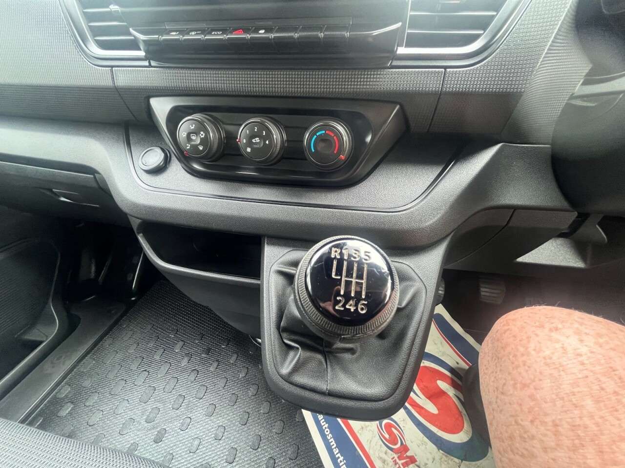 2023 RENAULT TRAFIC 2023 RENAULT TRAFIC