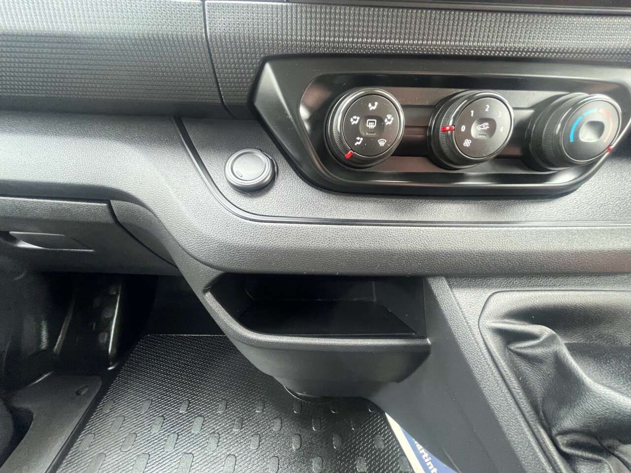 2023 RENAULT TRAFIC 2023 RENAULT TRAFIC