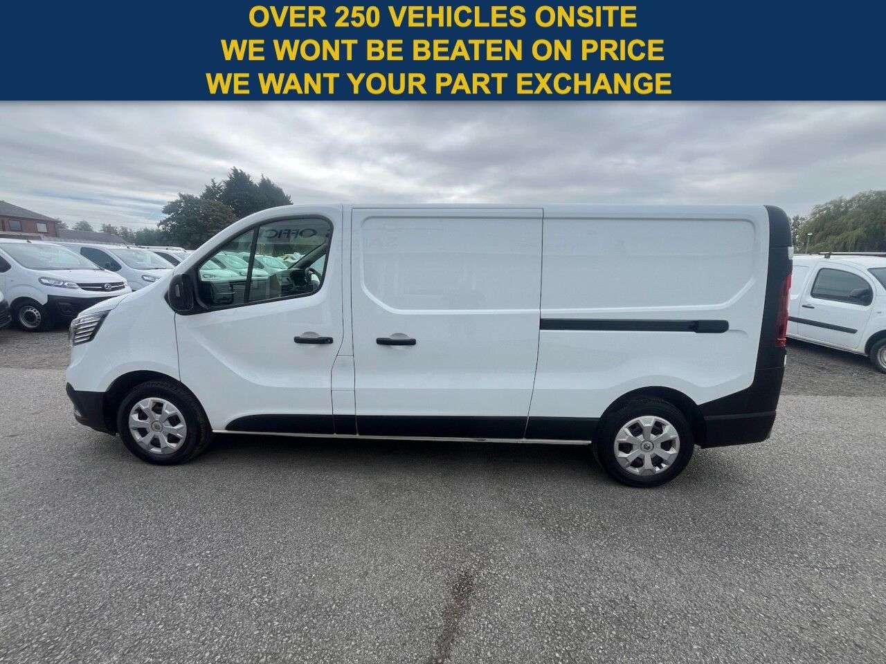 2023 RENAULT TRAFIC 2023 RENAULT TRAFIC