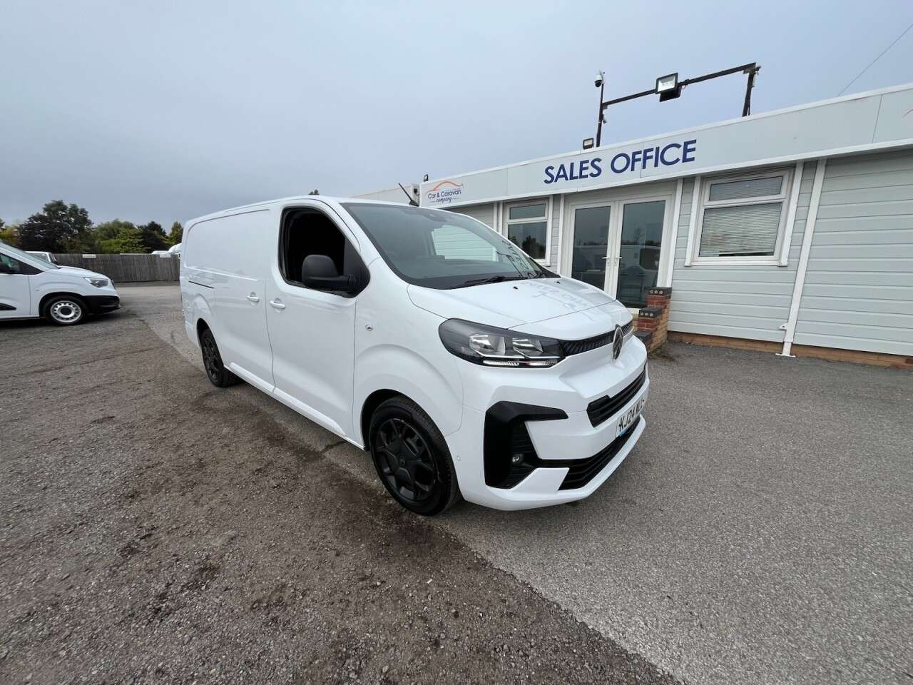 A 2024 CITROEN DISPATCH 1.5 BlueHDi Driver XL Panel Van 6dr Diesel Manual LWB Euro 6 (s/s) (120 ps) A 2024 CITROEN DISPATCH 1.5 BlueHDi Driver XL Panel Van 6dr Diesel Manual LWB Euro 6 (s/s) (120 ps)