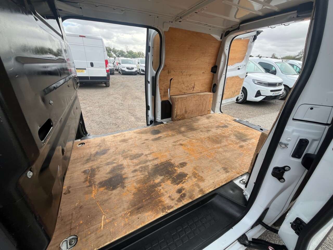 2023 VAUXHALL VIVARO 2023 VAUXHALL VIVARO