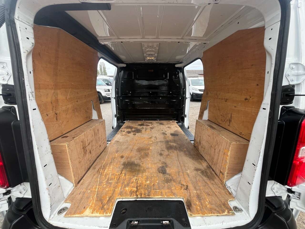2023 VAUXHALL VIVARO 2023 VAUXHALL VIVARO