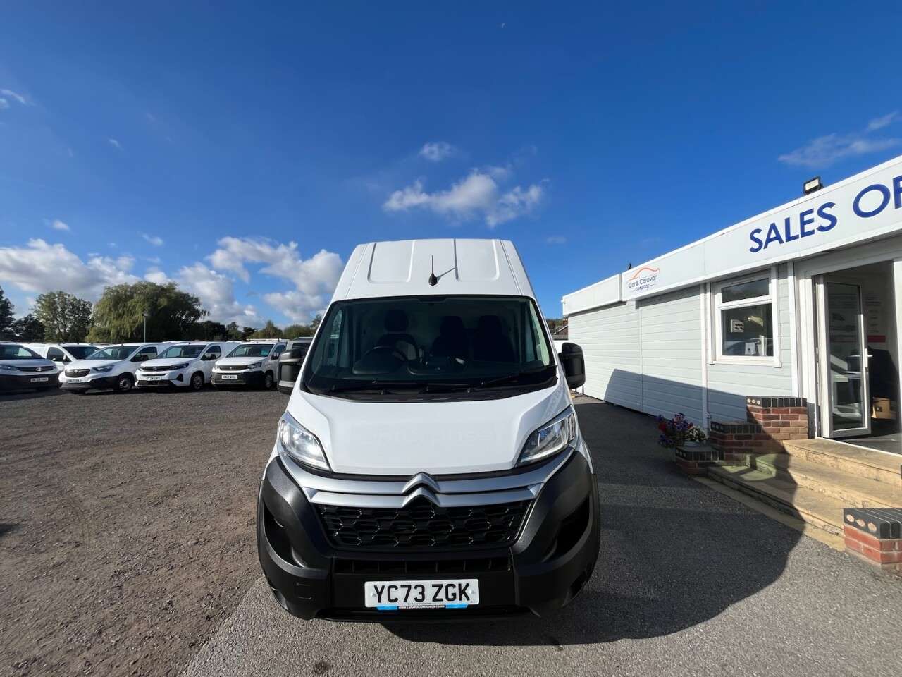 A 2023 CITROEN RELAY 2.2 BlueHDi 35 Enterprise Edition Panel Van 5dr Diesel Manual L4 Extra High A 2023 CITROEN RELAY 2.2 BlueHDi 35 Enterprise Edition Panel Van 5dr Diesel Manual L4 Extra High