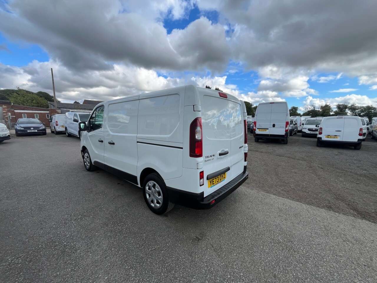 2023 RENAULT TRAFIC 2023 RENAULT TRAFIC