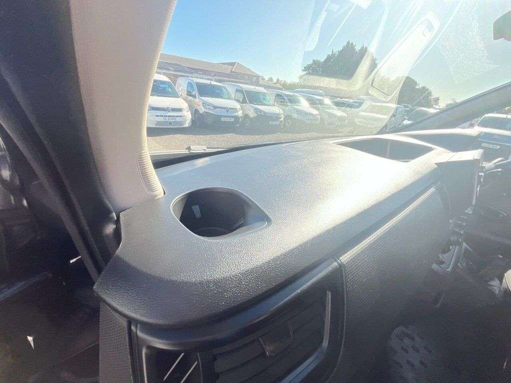 2023 RENAULT TRAFIC 2023 RENAULT TRAFIC