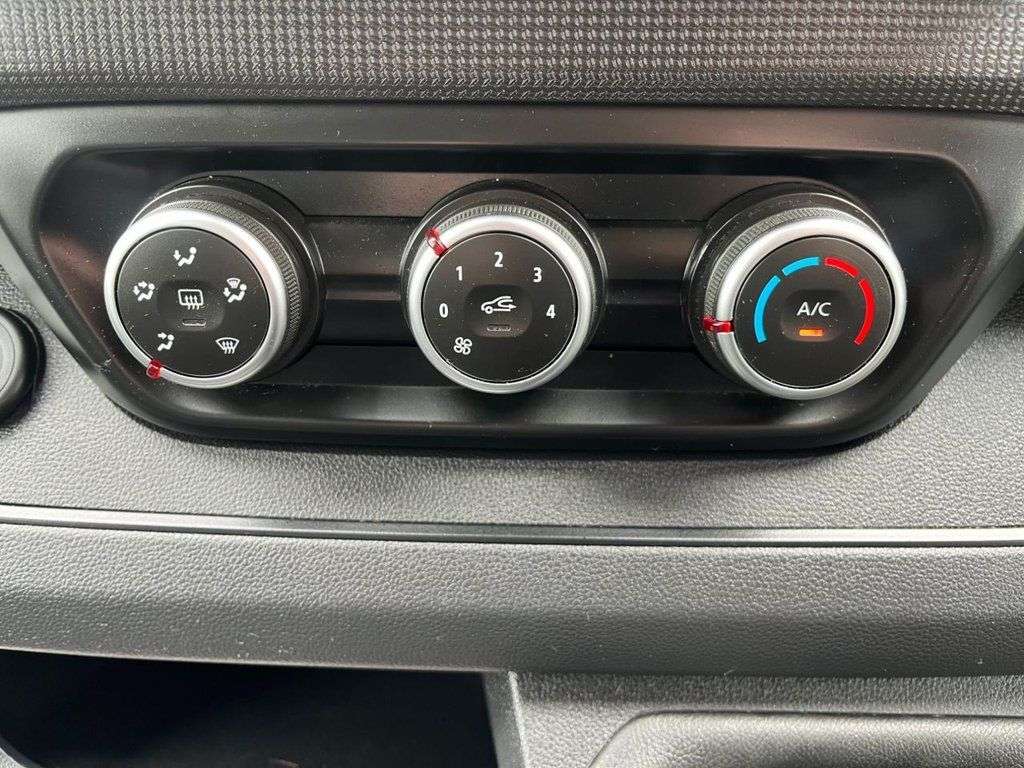 2023 RENAULT TRAFIC 2023 RENAULT TRAFIC