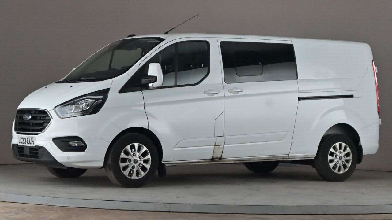 A 2023 FORD TRANSIT CUSTOM 2.0 320 EcoBlue Limited Crew Van Double Cab 5dr Diesel Auto L2 H1 Euro 6 (1 A 2023 FORD TRANSIT CUSTOM 2.0 320 EcoBlue Limited Crew Van Double Cab 5dr Diesel Auto L2 H1 Euro 6 (1