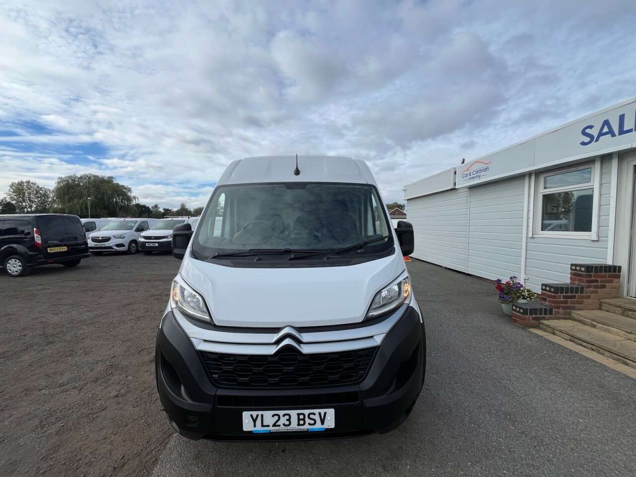 A 2023 CITROEN RELAY 2.2 BlueHDi 35 Enterprise Edition Panel Van 5dr Diesel Manual L4 High Roof A 2023 CITROEN RELAY 2.2 BlueHDi 35 Enterprise Edition Panel Van 5dr Diesel Manual L4 High Roof