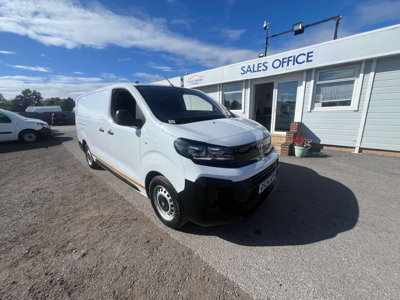 A 2024 VAUXHALL VIVARO 2.0 Turbo D Prime XL Panel Van 6dr Diesel Manual LWB Euro 6 (145 ps) * FINA A 2024 VAUXHALL VIVARO 2.0 Turbo D Prime XL Panel Van 6dr Diesel Manual LWB Euro 6 (145 ps) * FINA