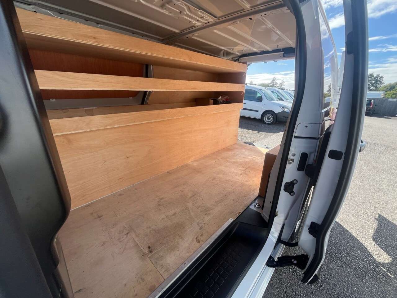 2024 VAUXHALL VIVARO 2024 VAUXHALL VIVARO