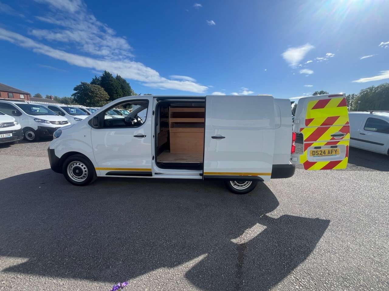 2024 VAUXHALL VIVARO 2024 VAUXHALL VIVARO