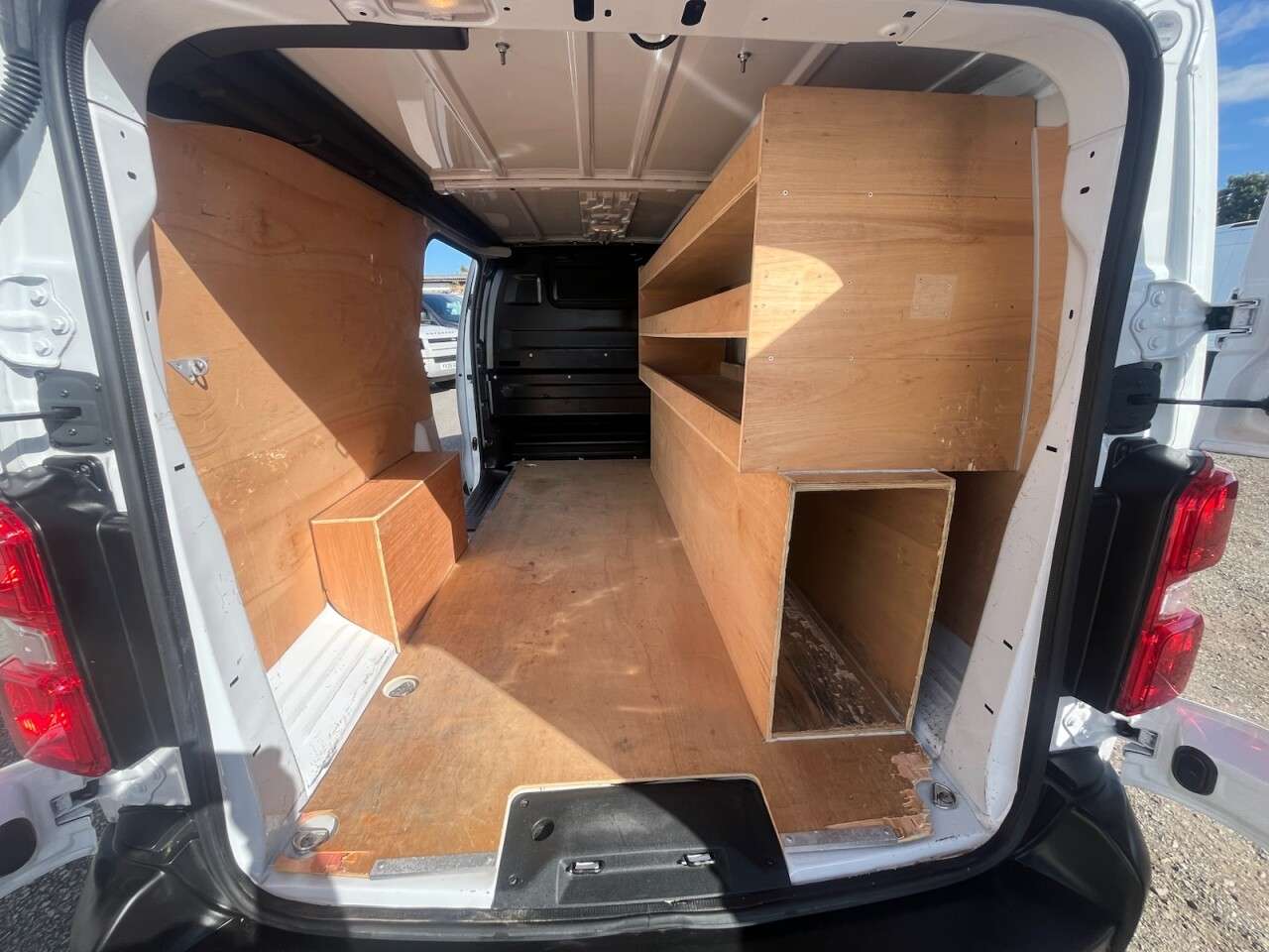 2024 VAUXHALL VIVARO 2024 VAUXHALL VIVARO