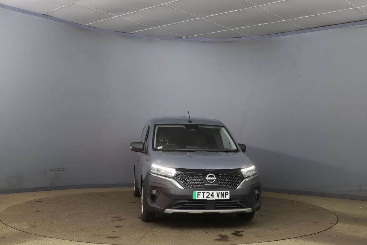 A 2024 NISSAN TOWNSTAR 45kWh Tekna Panel Van 6dr Electric Auto L2 (122 ps) A 2024 NISSAN TOWNSTAR 45kWh Tekna Panel Van 6dr Electric Auto L2 (122 ps)