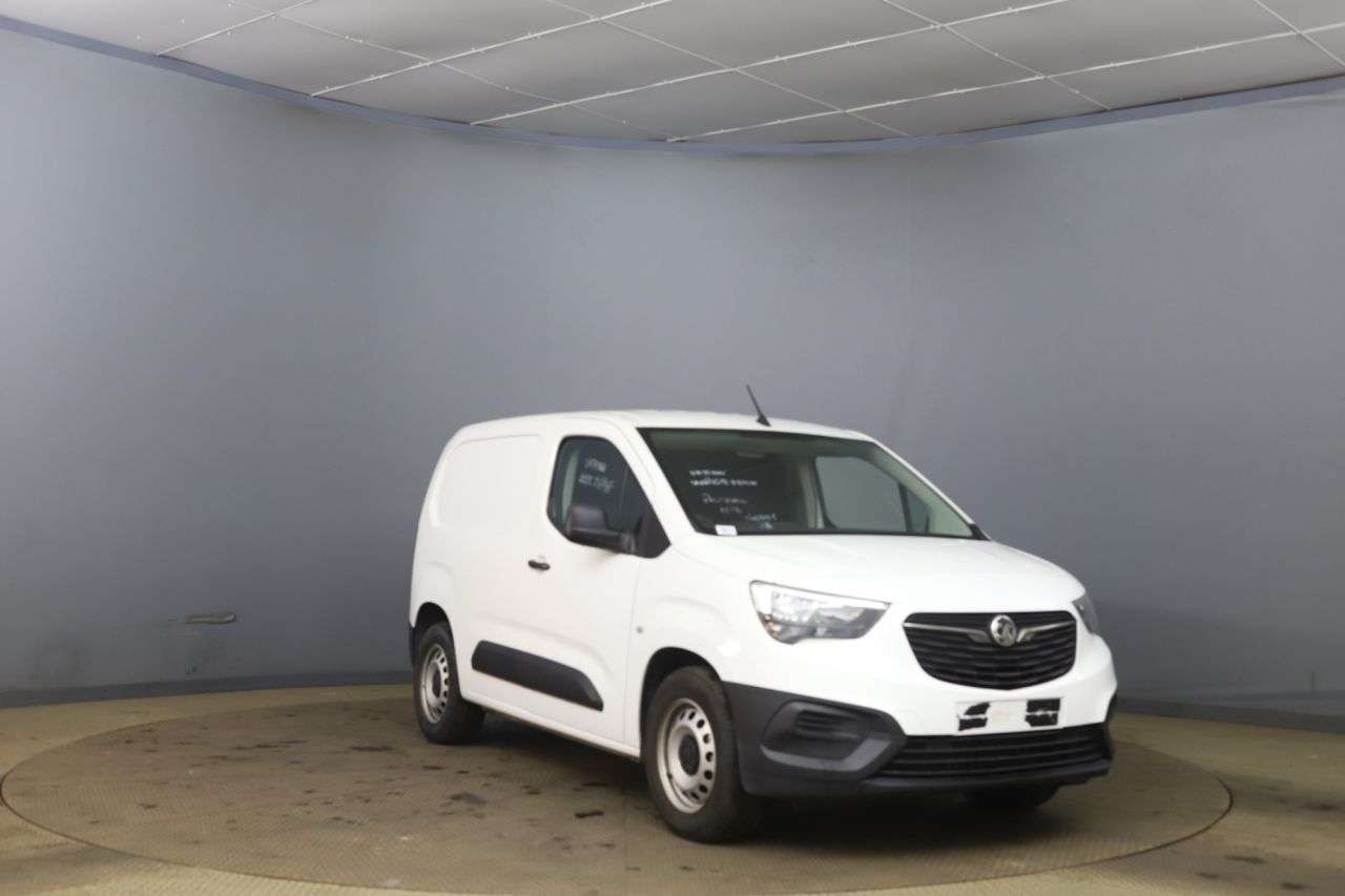 A 2021 VAUXHALL COMBO ELECTRIC 2300 50kWh Dynamic Panel Van 5dr Electric Auto L1 H1 (136 ps) Panel Van A 2021 VAUXHALL COMBO ELECTRIC 2300 50kWh Dynamic Panel Van 5dr Electric Auto L1 H1 (136 ps) Panel Van