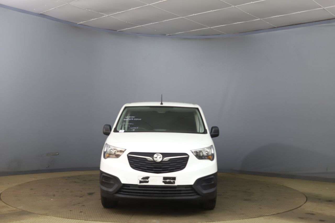 A 2021 VAUXHALL COMBO ELECTRIC 2300 50kWh Dynamic Panel Van 5dr Electric Auto L1 H1 (136 ps) Panel Van A 2021 VAUXHALL COMBO ELECTRIC 2300 50kWh Dynamic Panel Van 5dr Electric Auto L1 H1 (136 ps) Panel Van
