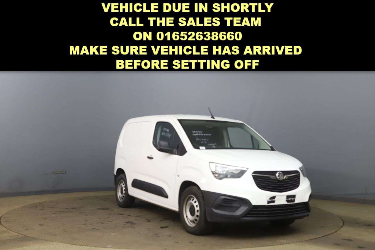 A 2021 VAUXHALL COMBO ELECTRIC 2300 50kWh Dynamic Panel Van 5dr Electric Auto L1 H1 (136 ps) Panel Van A 2021 VAUXHALL COMBO ELECTRIC 2300 50kWh Dynamic Panel Van 5dr Electric Auto L1 H1 (136 ps) Panel Van