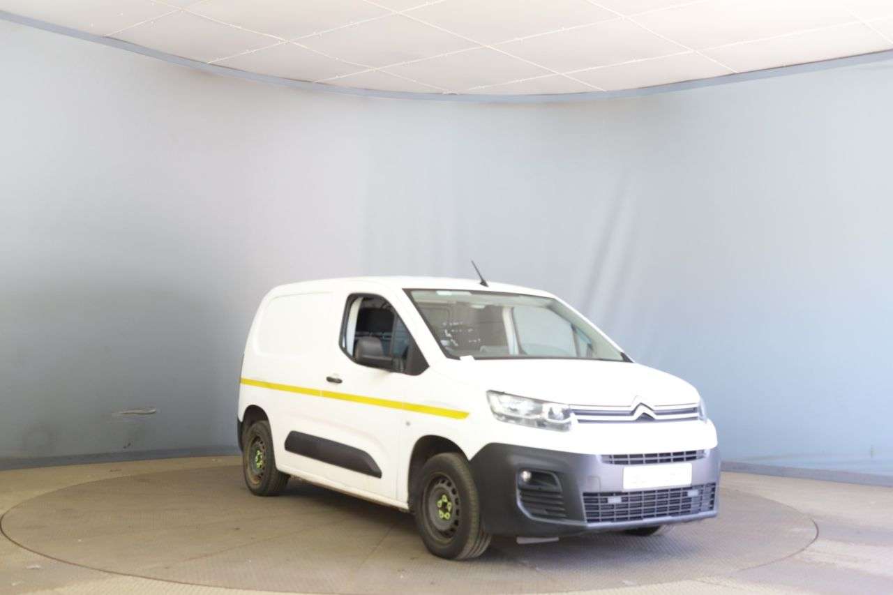A 2021 CITROEN BERLINGO 1.5 BlueHDi 650 Enterprise M Pro Panel Van 5dr Diesel Manual SWB Euro 6 (75 A 2021 CITROEN BERLINGO 1.5 BlueHDi 650 Enterprise M Pro Panel Van 5dr Diesel Manual SWB Euro 6 (75